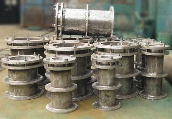 防水套管生產現場